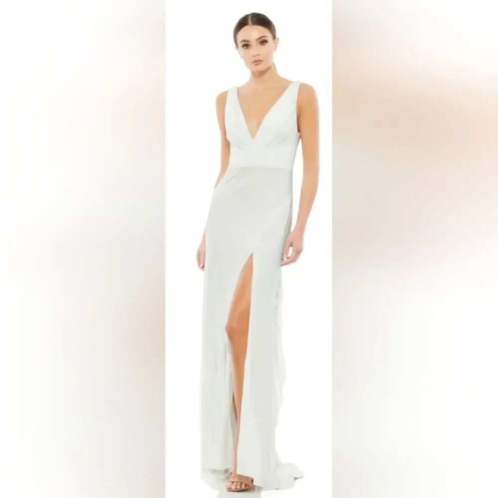 Mac Duggal 12336 Deep V-Back Long Formal Gown NWT Size 12 White